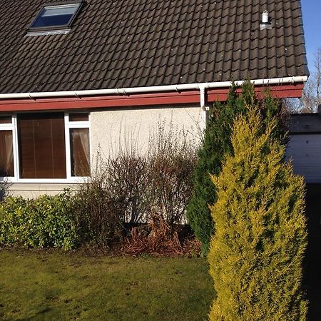 Holiday Home In Inverness Buitenkant foto